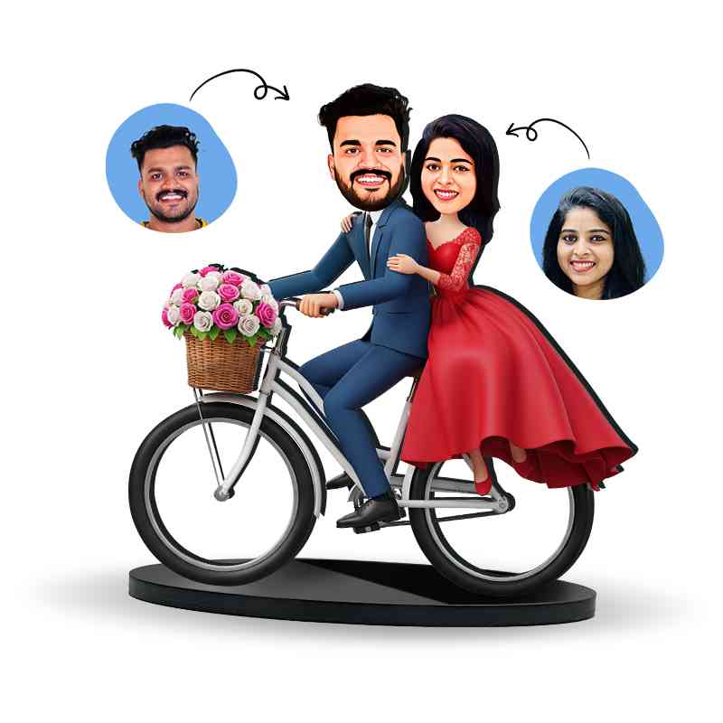 Couple in cycle